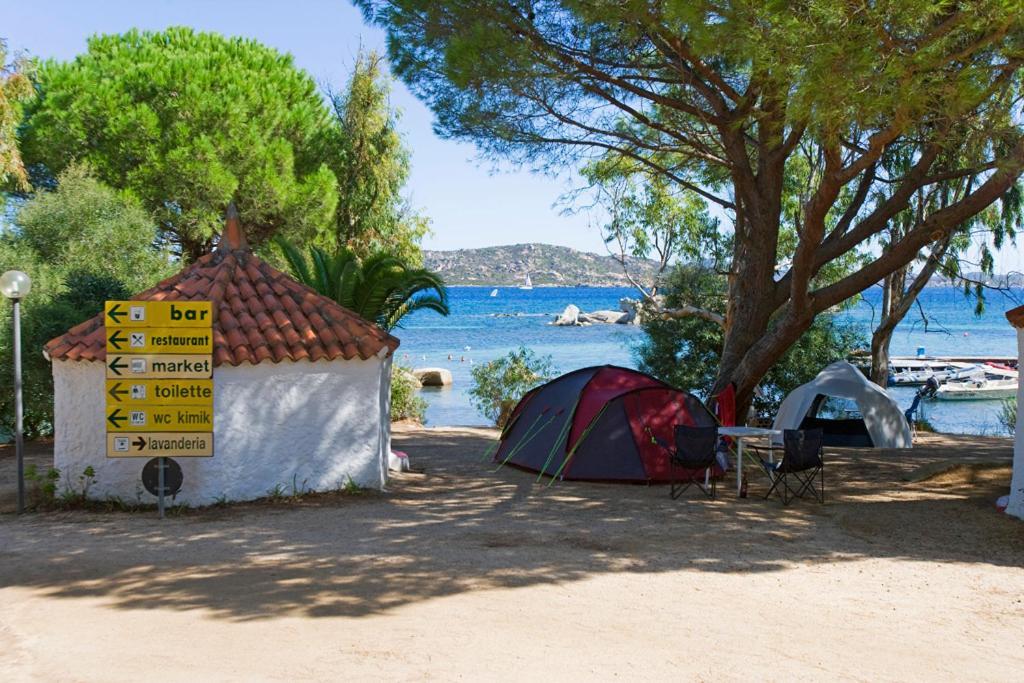 Camping Baia Saraceno Hotel Palau Exterior photo