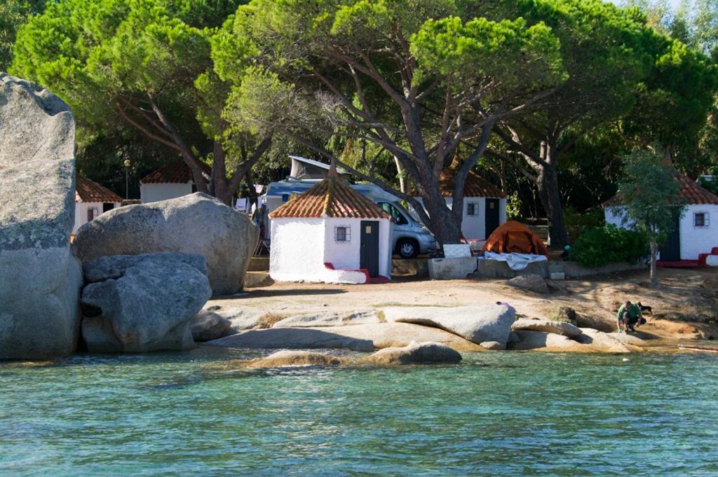 Camping Baia Saraceno Hotel Palau Exterior photo